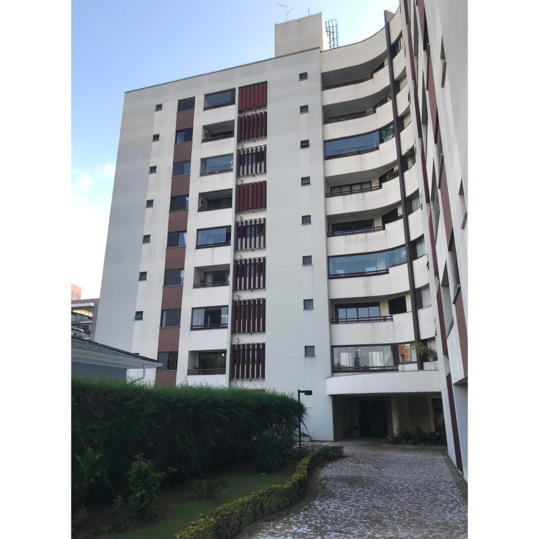 Antes — Fachada Comercial